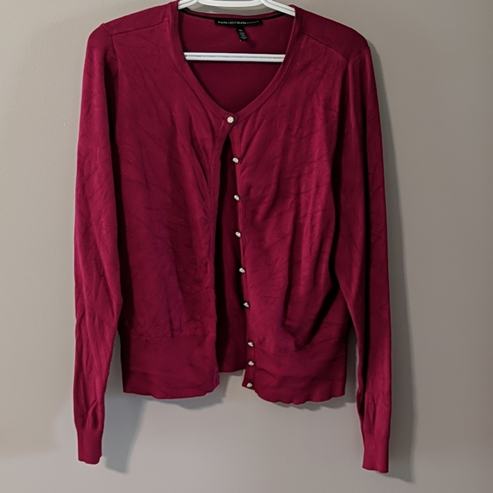 Raspberry cardigan with pearl buttons